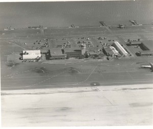 Aerial view of Honolulu International Airport in 1947