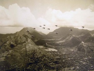 1930s Formation Over Oahu 03  