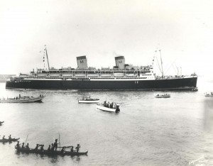 SS Malolo, Honolulu Harbor, 1940.
