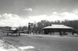 Bell P-39 aircraft at Haleiwa Field, c1943-1944. 