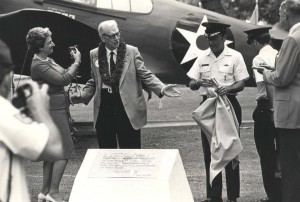 Two plaques were unveiled at Wheeler Air Force Base ceremony commemorating 50 Years of flight in Hawaii, August 19, 1977. The plaques honored the Maitland-Hegenberger and Dole Derby flights from Oakland, California to Wheeler Field. Claire Engle, Chamber of Commerce of Hawaii, congratulates Col. Charles Dolan, last living pilot of the Lafayette Escadrille; Wheeler Brig. Gen. William G. MacLaren; 1st Lt. Gene Tigne, and Hawaii DOT Director Adm (ret) Alvey Wright. 