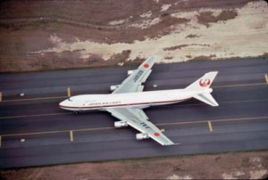 Japan Air Lines landing at Honolulu International Airport, 1983.  