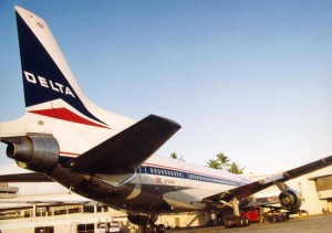 Delta Airlines at Honolulu International Airport, 1994. 