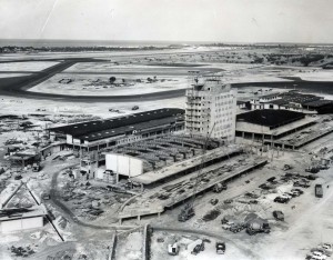 Construction of Honolulu International Airport Administration Building and Ticket Lobby, 1961.