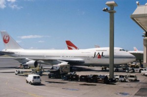 Japan Airlines, Honolulu International Airport, 1993.