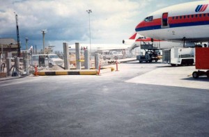 Construction of Gates 31-34, Ewa Concourse, HNL, March 11, 1992. 